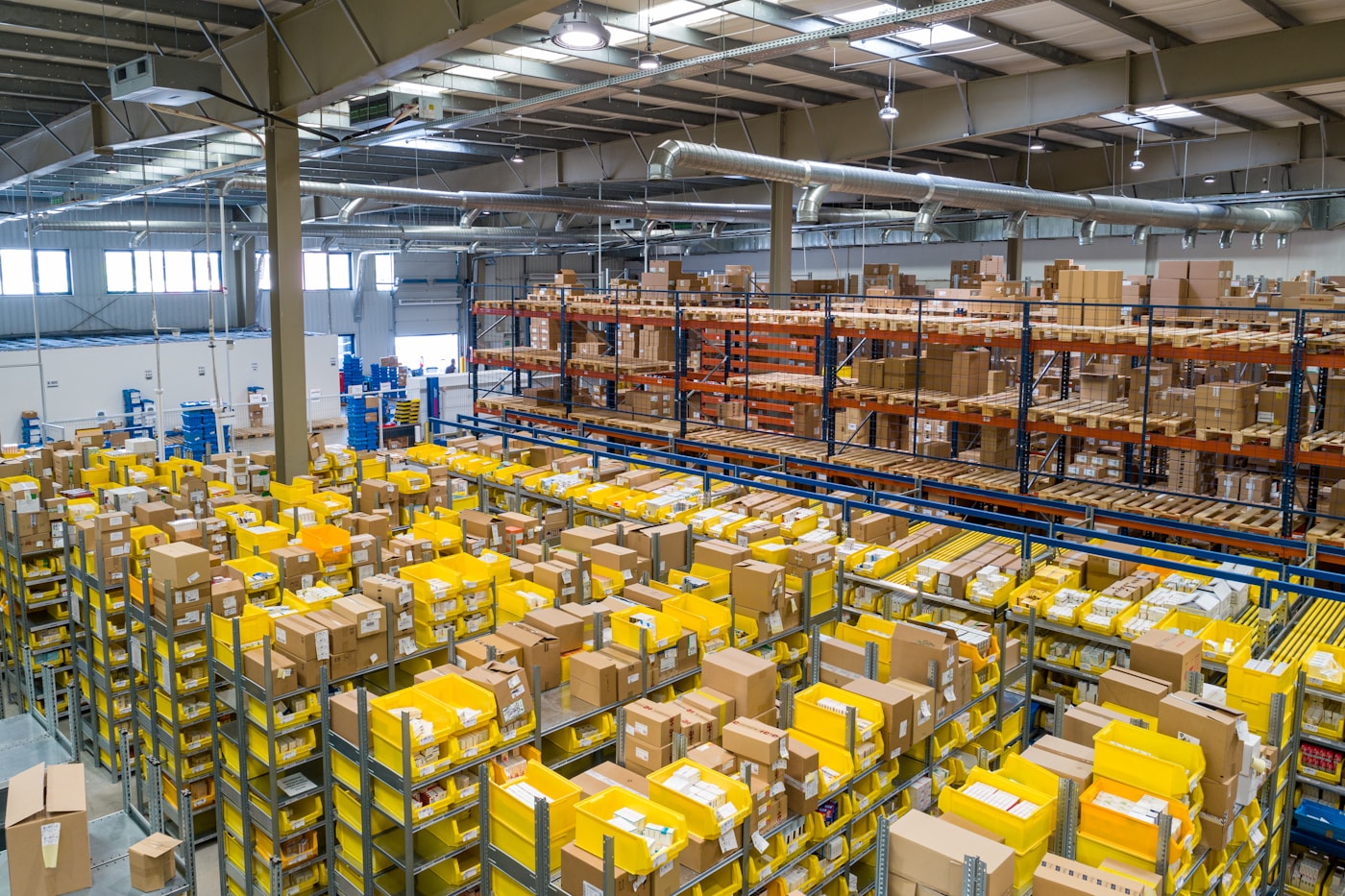Cargo warehouse and international freight handling